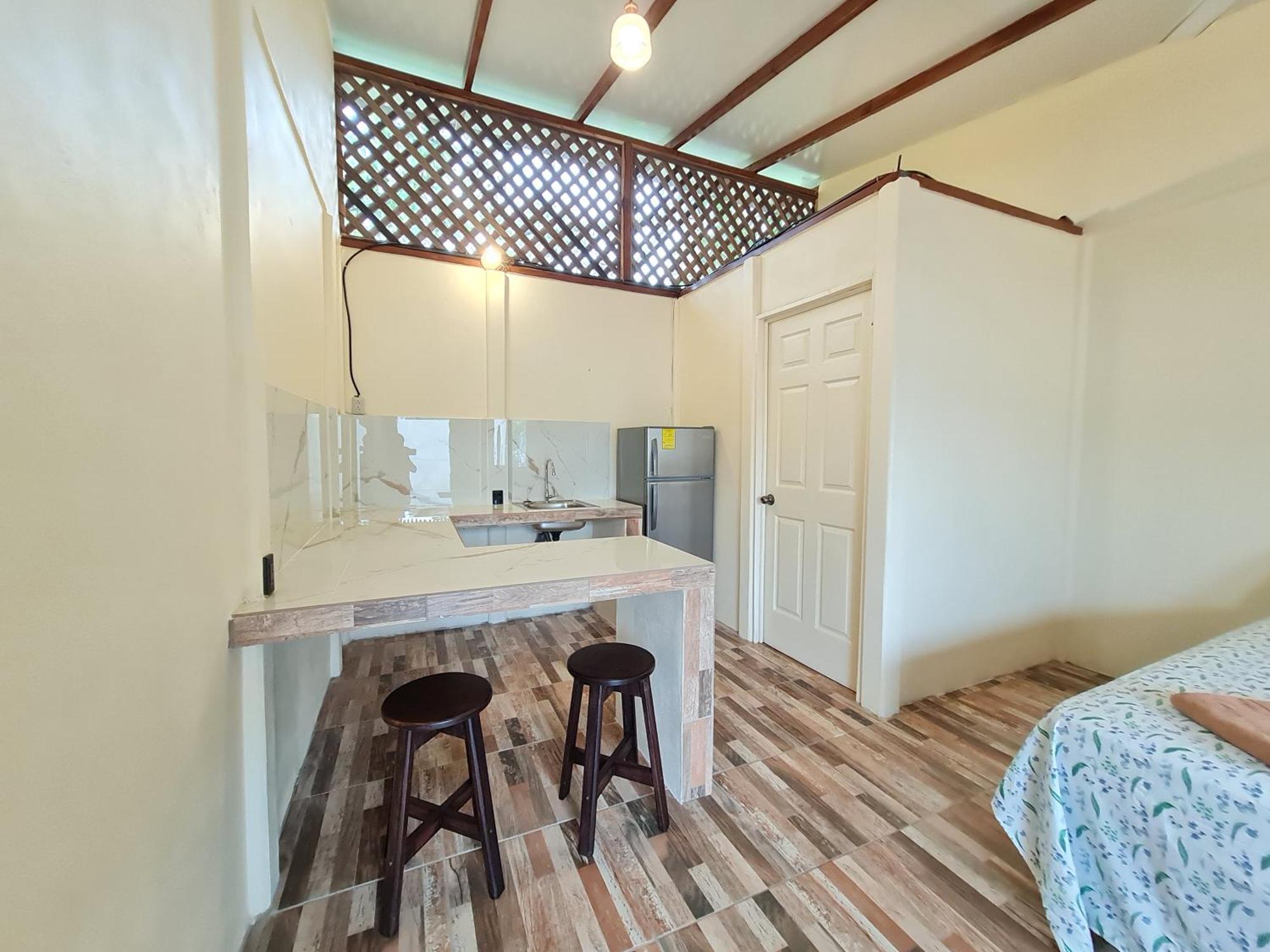 Apartamentos Sol Cahuita Eksteriør billede